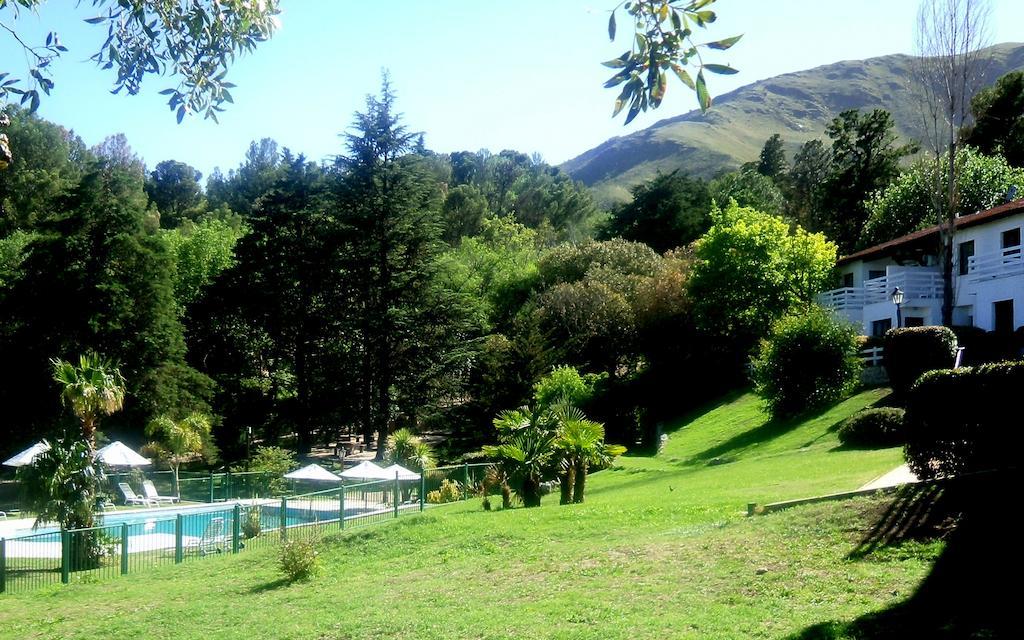 Las Ardillas Cabanas Y Suites La Falda Exteriér fotografie