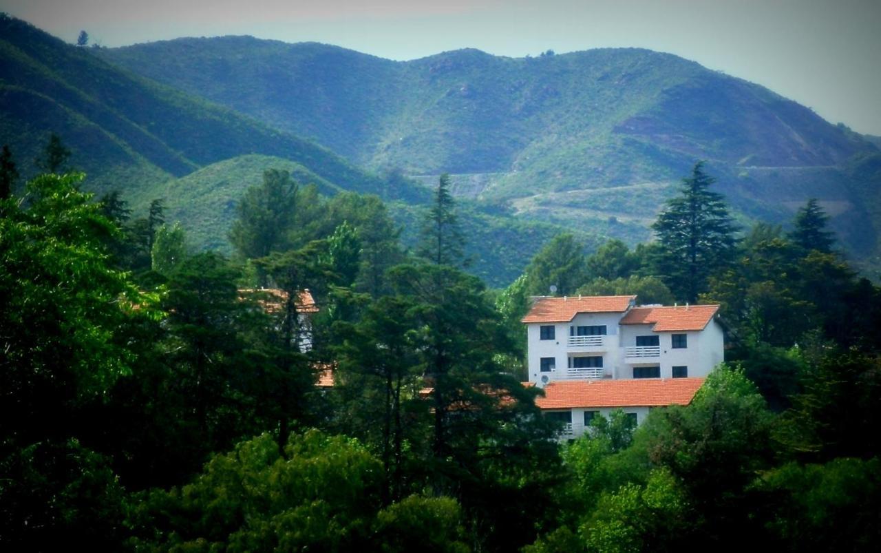 Las Ardillas Cabanas Y Suites La Falda Exteriér fotografie